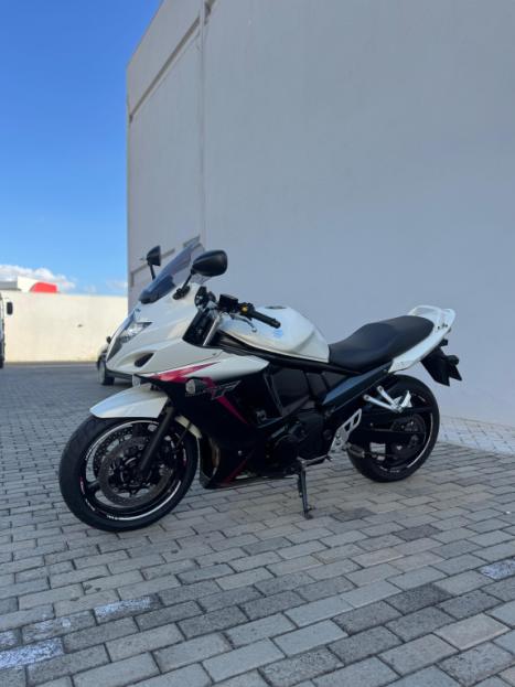 SUZUKI GSX 650 F , Foto 2