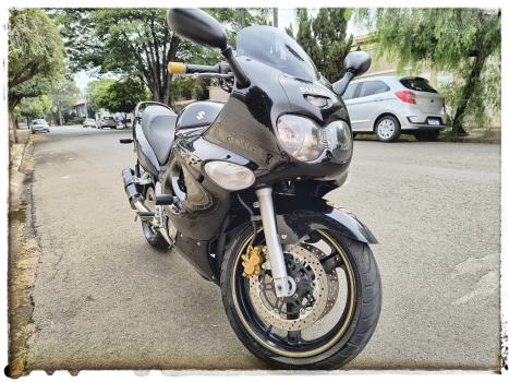 SUZUKI GSX 750 F , Foto 3