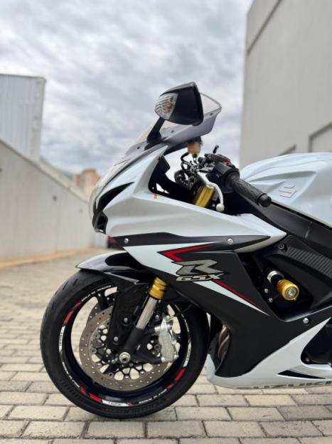 SUZUKI GSX-R 750 Srad , Foto 4