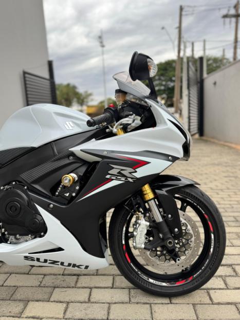 SUZUKI GSX-R 750 Srad , Foto 9