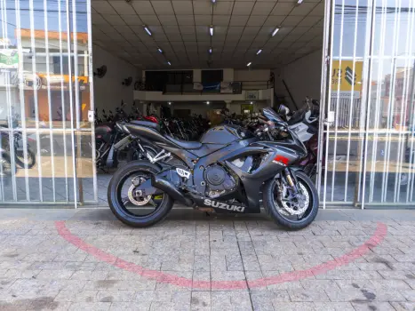 SUZUKI GSX-R 750 W , Foto 2