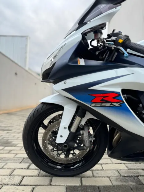 SUZUKI GSX-R 750 W , Foto 4