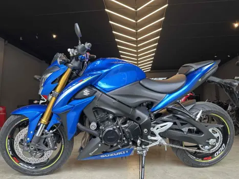 SUZUKI GSX-S 1000 A, Foto 2