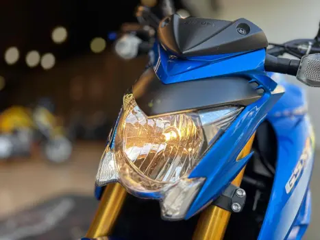 SUZUKI GSX-S 1000 A, Foto 5