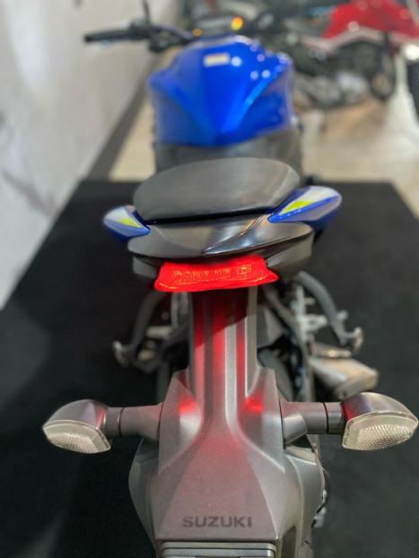 SUZUKI GSX-S 1000 A, Foto 2