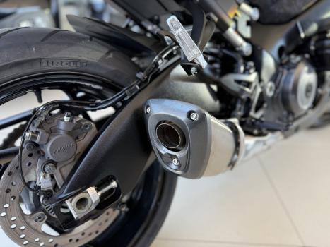 SUZUKI GSX-S 1000 A, Foto 7
