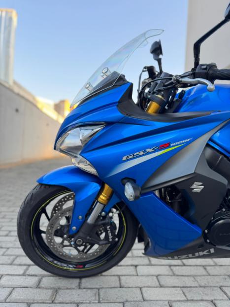 SUZUKI GSX-S 1000 F, Foto 4