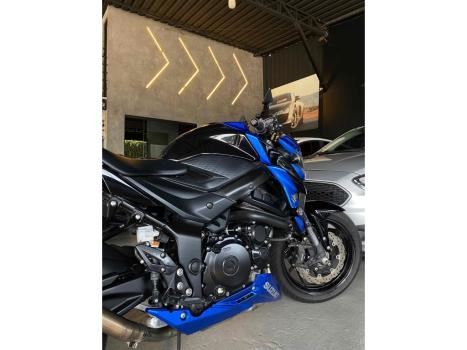 SUZUKI GSX-S 750 ABS, Foto 3