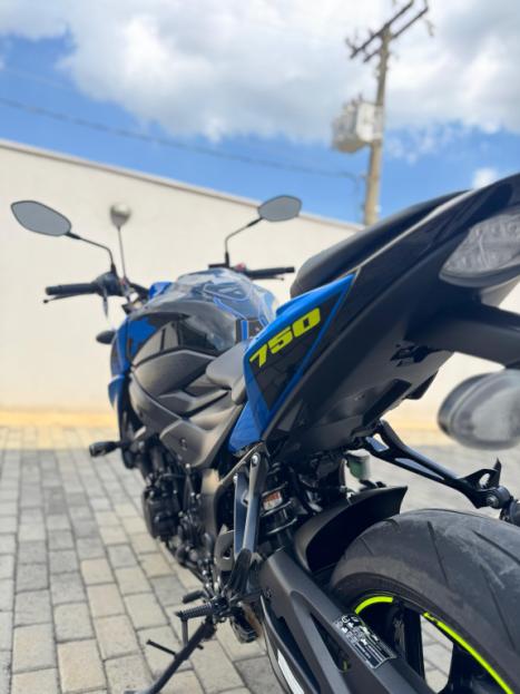 SUZUKI GSX-S 750 ABS, Foto 4