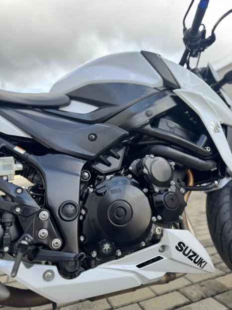 SUZUKI GSX-S 750 ABS, Foto 7