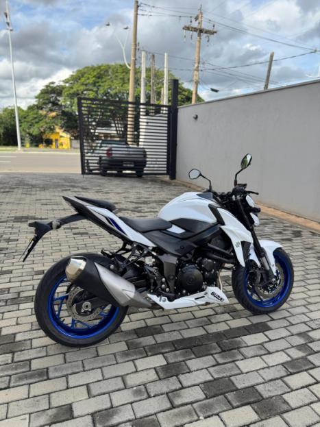 SUZUKI GSX-S 750 ABS, Foto 10