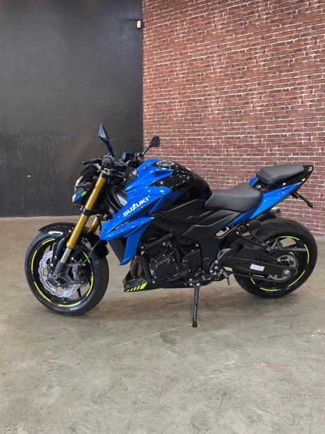 SUZUKI GSX-S 750 ABS, Foto 3