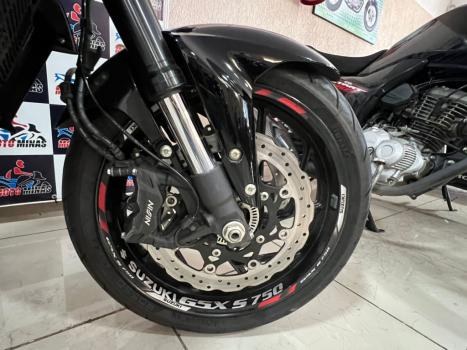 SUZUKI GSX-S 750 ABS, Foto 4