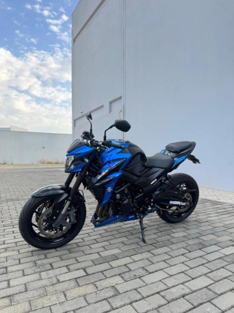 SUZUKI GSX-S 750 ABS, Foto 2