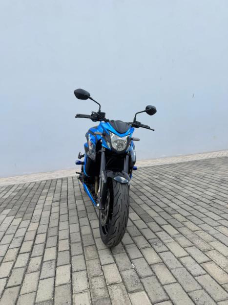 SUZUKI GSX-S 750 ABS, Foto 6