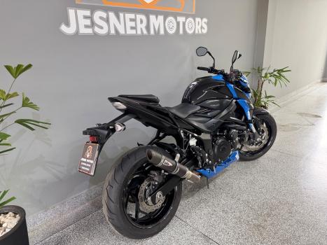 SUZUKI GSX-S 750 ABS, Foto 4