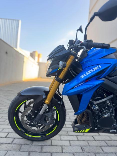 SUZUKI GSX-S 750 ABS, Foto 4