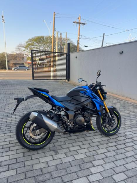 SUZUKI GSX-S 750 ABS, Foto 10