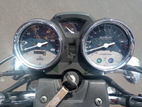 SUZUKI Intruder 125 , Foto 5