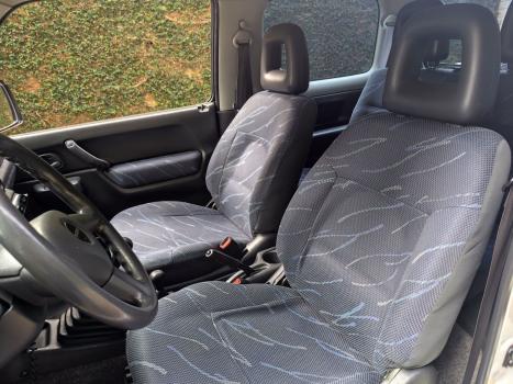 SUZUKI Jimny , Foto 15