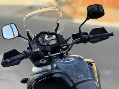 SUZUKI V-Strom DL 1000 A, Foto 5