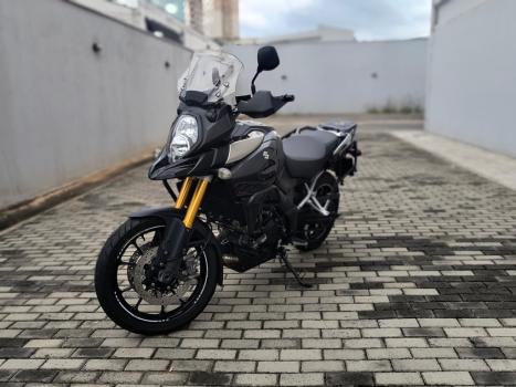 SUZUKI V-Strom DL 1000 A, Foto 3