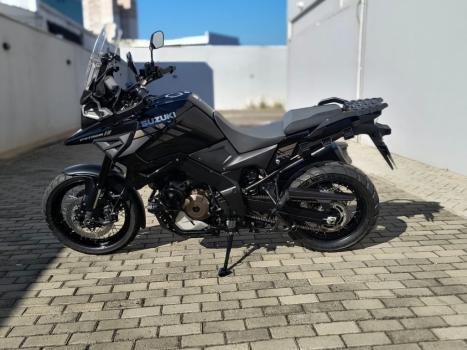 SUZUKI V-Strom DL 1050 , Foto 2
