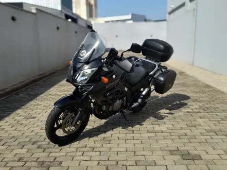 SUZUKI V-Strom DL 1000 A, Foto 3