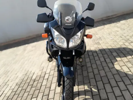 SUZUKI V-Strom DL 1000 A, Foto 5