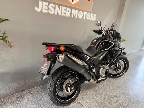 SUZUKI V-Strom DL 650 XT, Foto 4