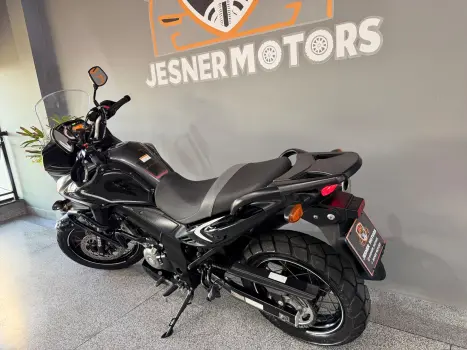 SUZUKI V-Strom DL 650 XT, Foto 5