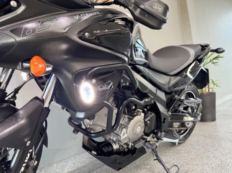 SUZUKI V-Strom DL 650 XT, Foto 21