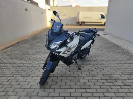 SUZUKI V-Strom DL 650 , Foto 4