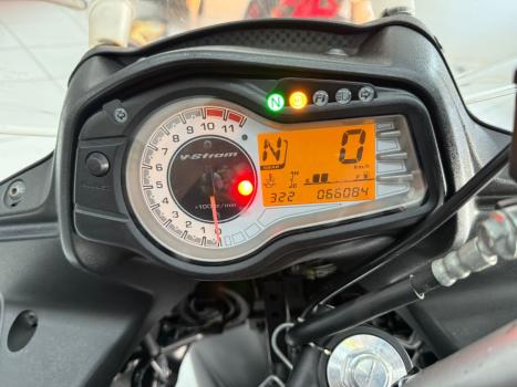 SUZUKI V-Strom DL 650 ABS, Foto 8