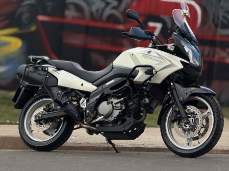 SUZUKI V-Strom DL 650 ABS, Foto 2