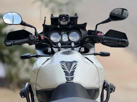SUZUKI V-Strom DL 650 ABS, Foto 8