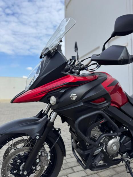 SUZUKI V-Strom DL 650 XT, Foto 3