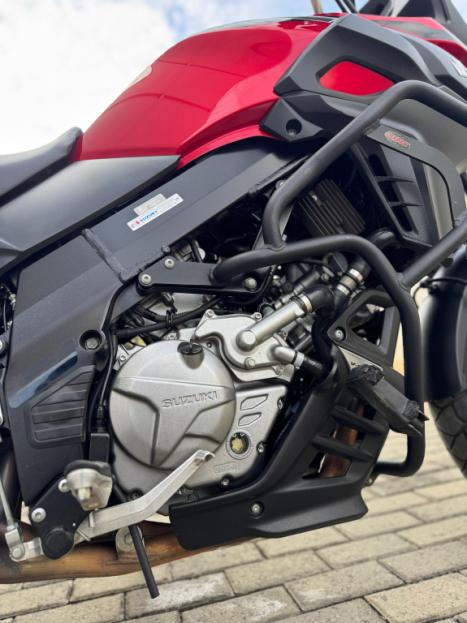 SUZUKI V-Strom DL 650 XT, Foto 7
