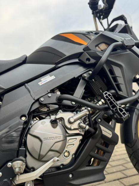 SUZUKI V-Strom DL 650 XT, Foto 7