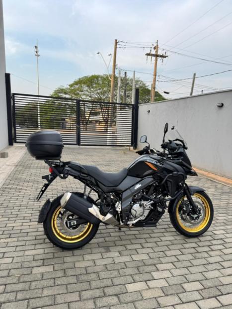 SUZUKI V-Strom DL 650 XT, Foto 10