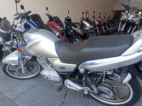 SUZUKI Yes 125 EN, Foto 8