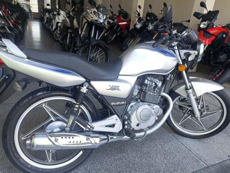 SUZUKI Yes 125 EN, Foto 9