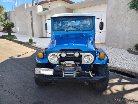 TOYOTA Bandeirante Pick-up 3.7 BJ55LP-2BL 4X4 CD DIESEL, Foto 4