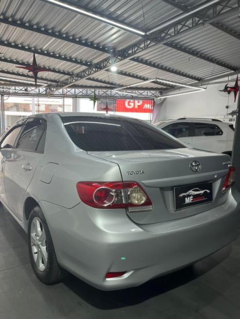 TOYOTA Corolla 1.6 16V 4P GLI, Foto 5