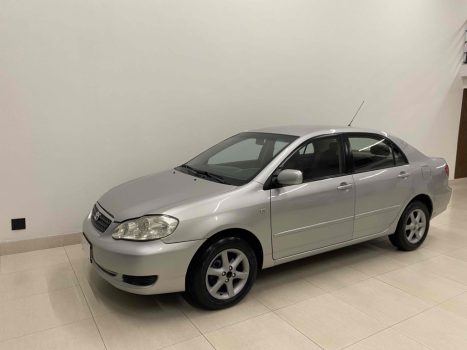 TOYOTA Corolla 1.8 16V 4P XEI, Foto 1