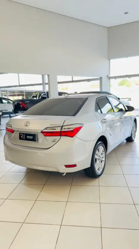 TOYOTA Corolla 2.0 16V 4P FLEX XEI DIRECT SHIFT AUTOMTICO CVT, Foto 5