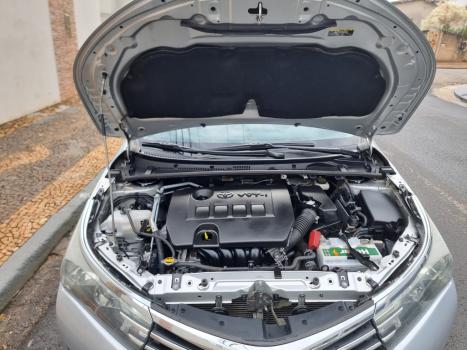 TOYOTA Corolla 2.0 16V 4P FLEX XEI DIRECT SHIFT AUTOMTICO CVT, Foto 11
