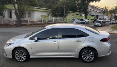 TOYOTA Corolla 2.0 16V 4P FLEX XEI DIRECT SHIFT AUTOMTICO CVT, Foto 9