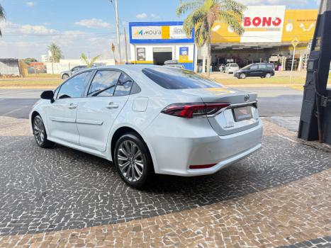 TOYOTA Corolla 2.0 16V 4P FLEX XEI DIRECT SHIFT AUTOMTICO CVT, Foto 6