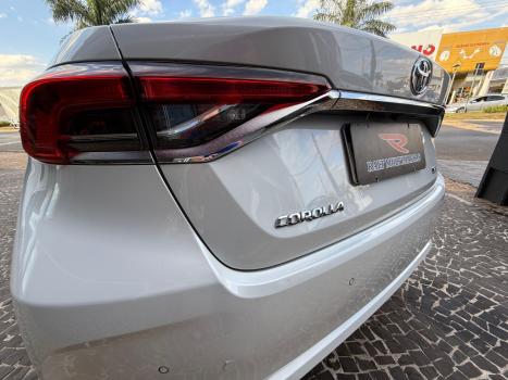 TOYOTA Corolla 2.0 16V 4P FLEX XEI DIRECT SHIFT AUTOMTICO CVT, Foto 10